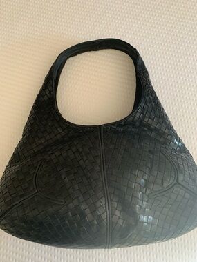 VINTAGE Bottega Veneta Black Intrecciato Woven Leather Hobo